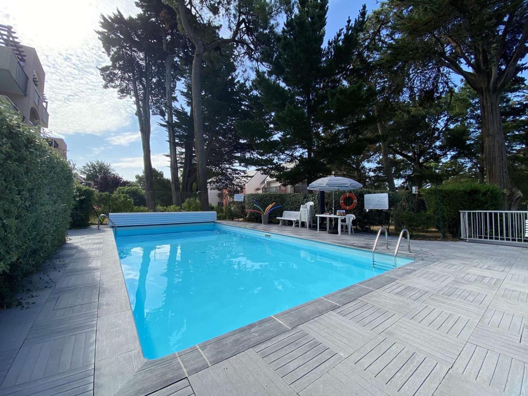 Appartement Studio La Baule, 1 Pièce, 4 Personnes - Fr-1-245-53 *